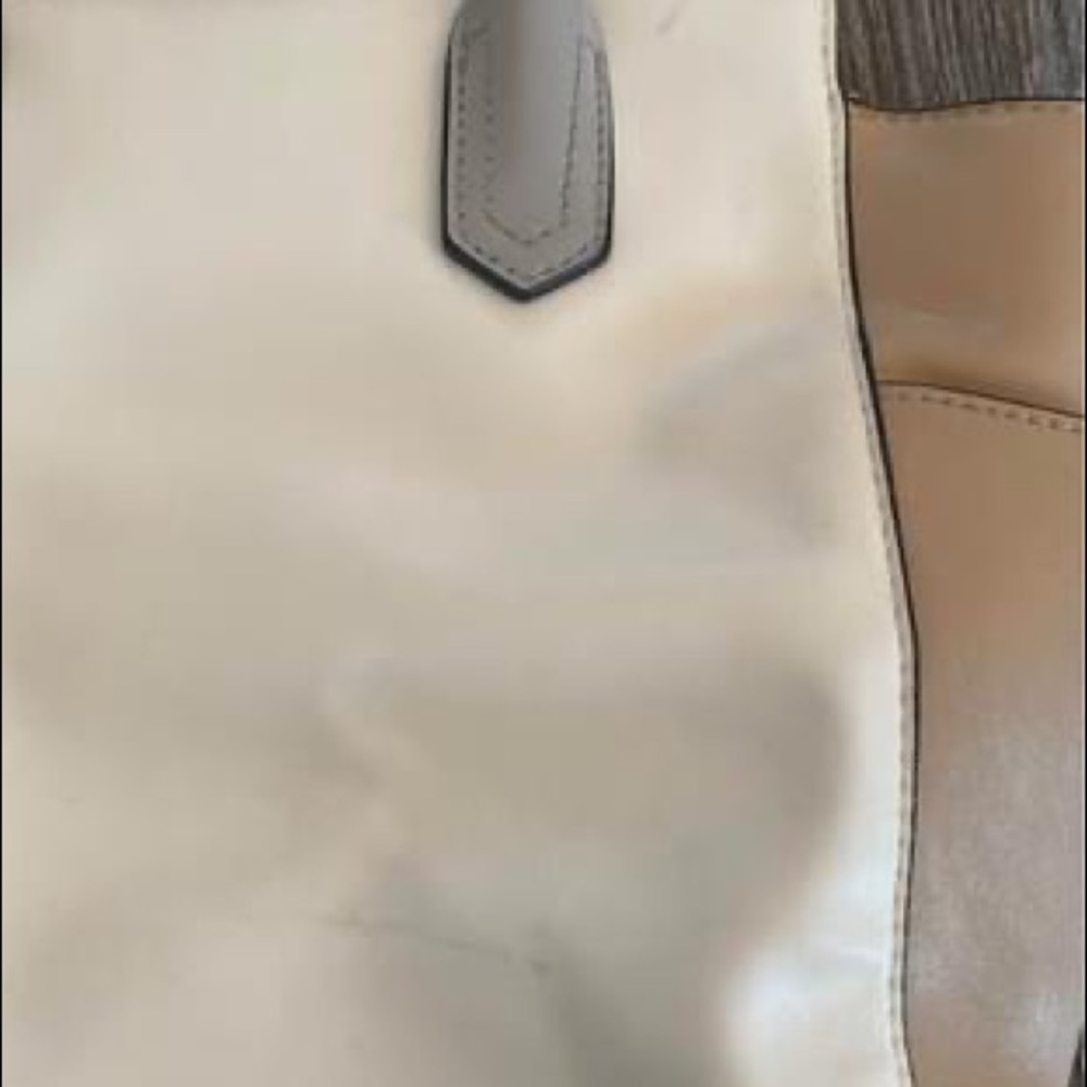 REED Handbag - Picture 3 of 4